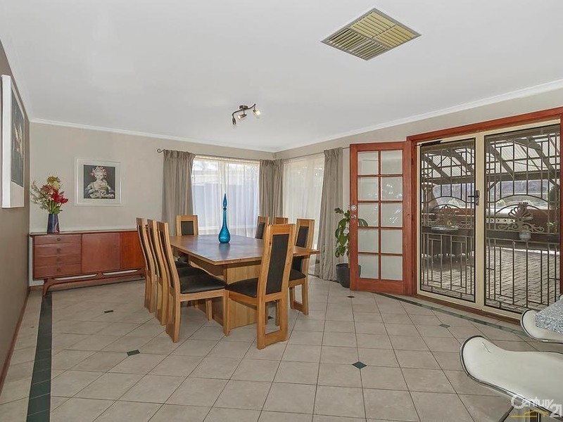 15 Blight Crescent, Hillbank SA 5112