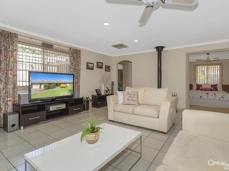 17 Alexis Street, Hope Valley SA 5090