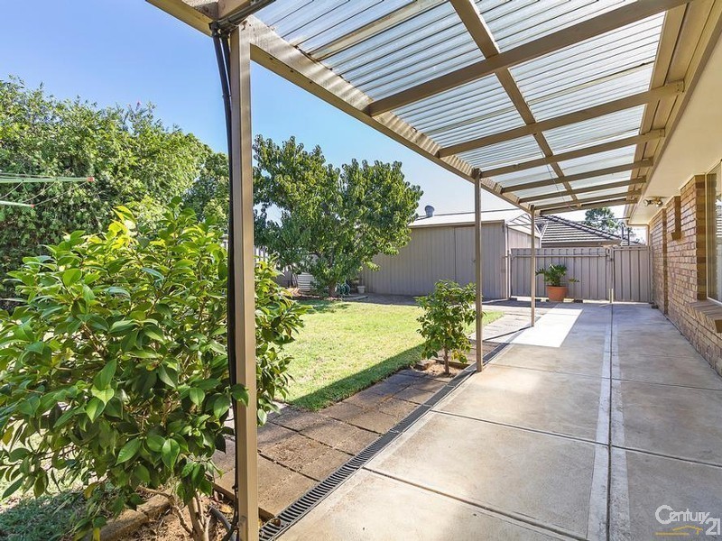 17 Alexis Street, Hope Valley SA 5090