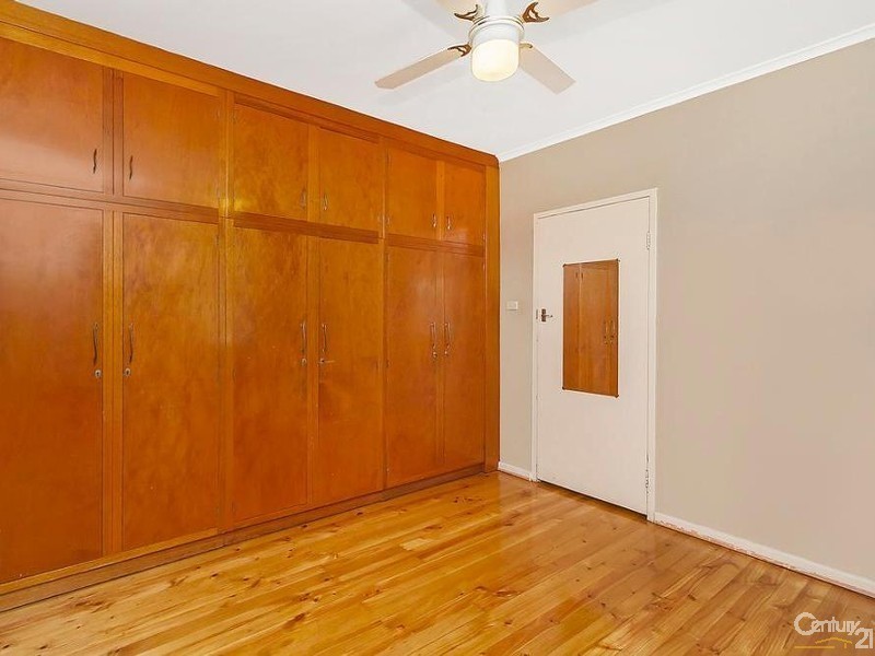 5  Perth Avenue, Valley View SA 5093