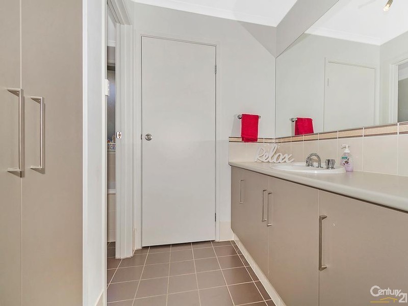 184 President Avenue, Andrews Farm SA 5114