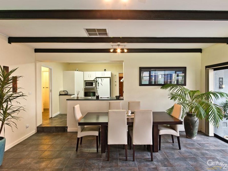 13 Lumsden Avenue, Ridgehaven SA 5097