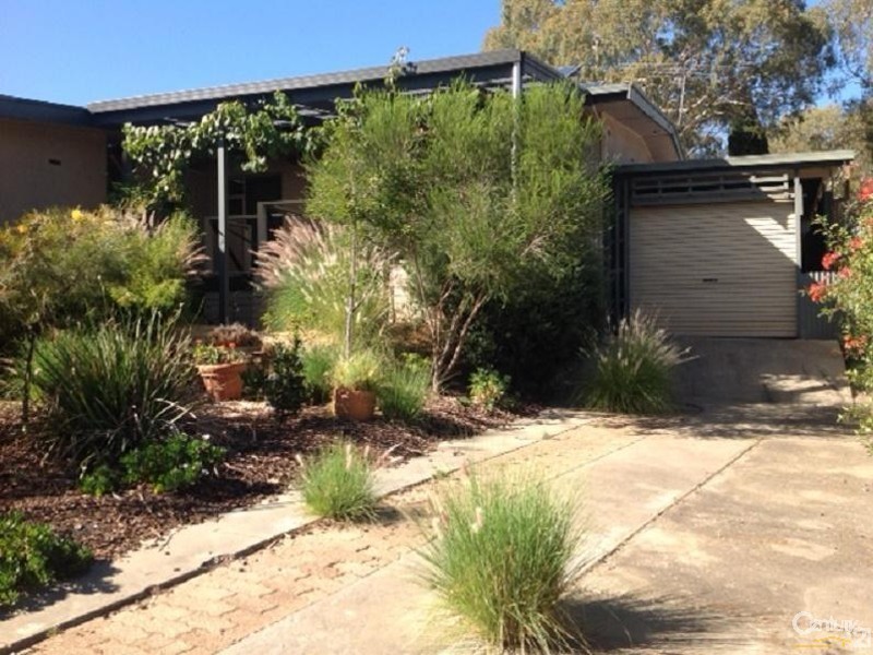 6 Middlecoff Street, Fairview Park SA 5126