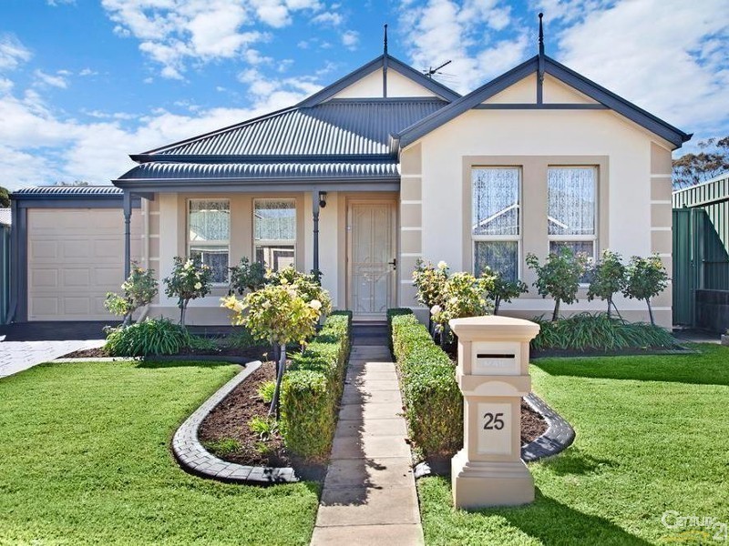 25 Martindale Place, Walkley Heights SA 5098