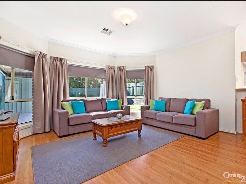 25 Martindale Place, Walkley Heights SA 5098