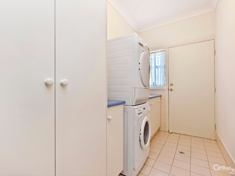 25 Martindale Place, Walkley Heights SA 5098