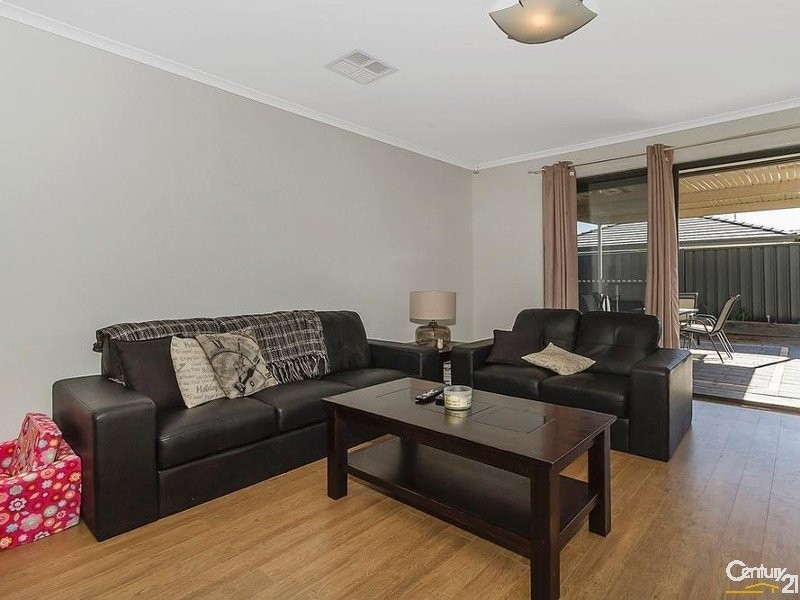 184 President Avenue, Andrews Farm SA 5114