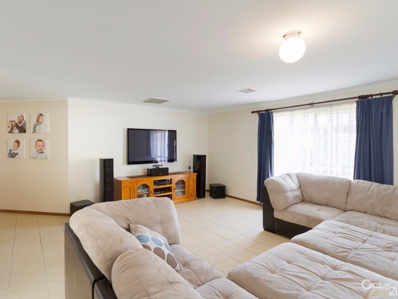 13 Braemore Terrace, Blakeview SA 5114