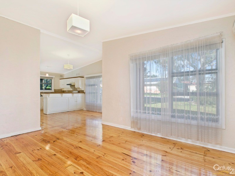 10 Malbaru Avenue, Ingle Farm SA 5098