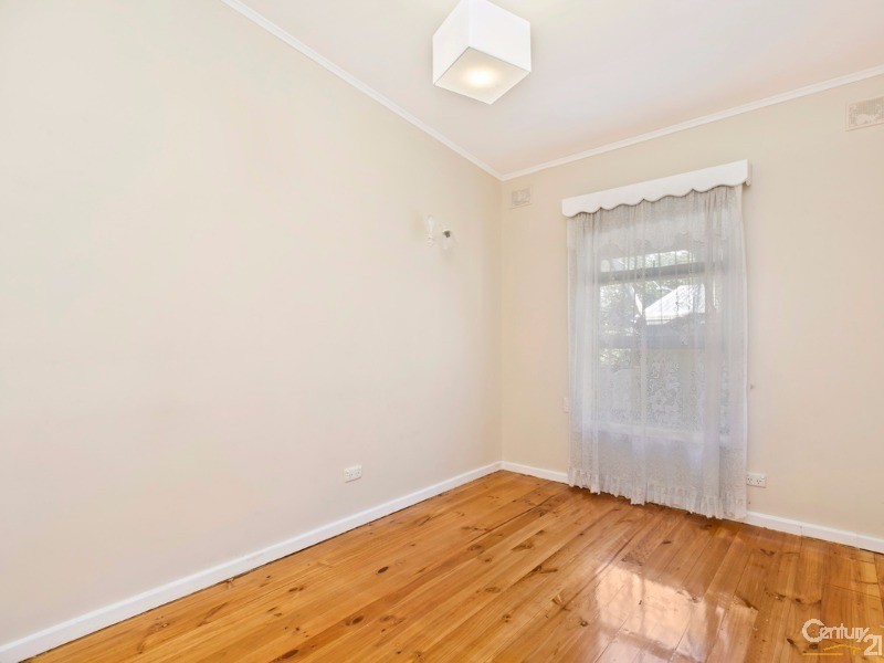 10 Malbaru Avenue, Ingle Farm SA 5098