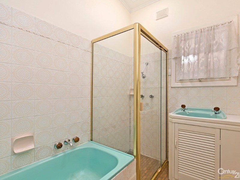 10 Malbaru Avenue, Ingle Farm SA 5098