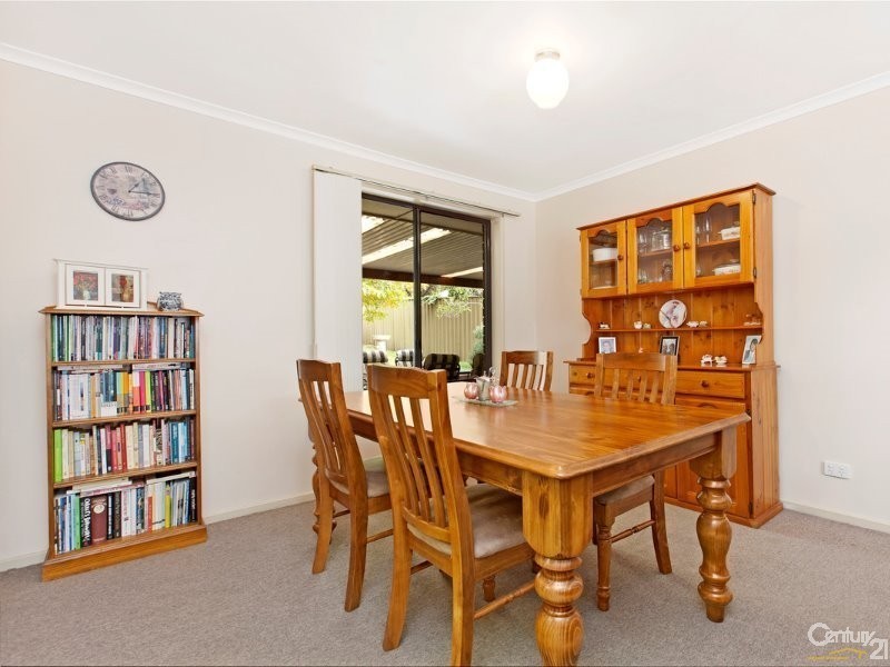 1 Proctor Close, Surrey Downs SA 5126