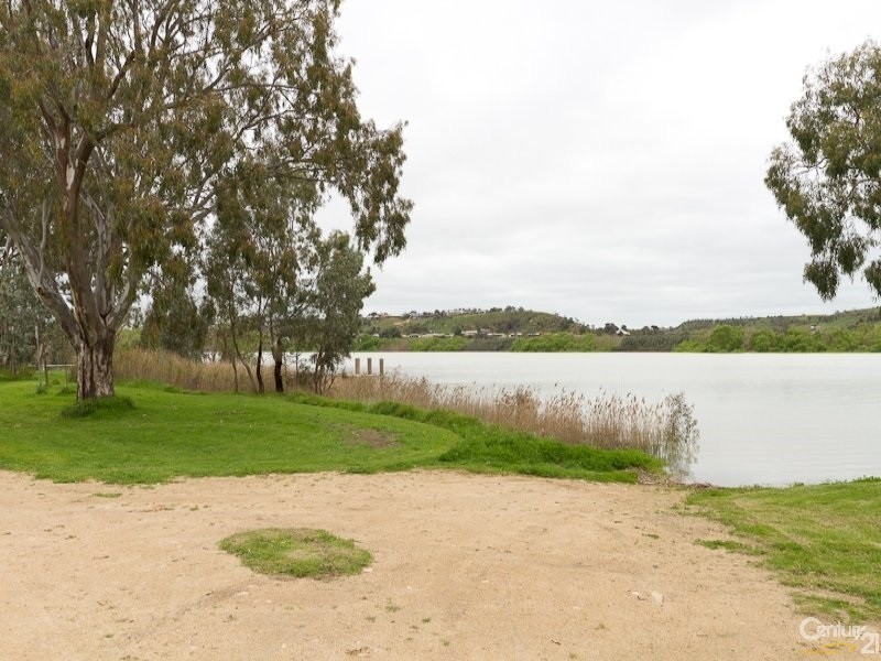 30 Porter Street (Swan), Cowirra, via, Mannum SA 5238