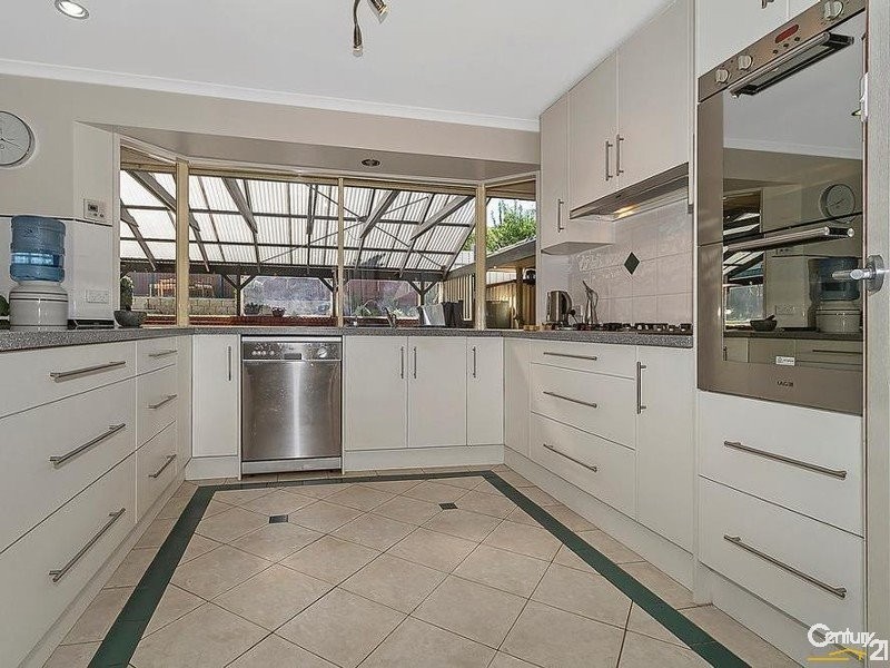 15 Blight Crescent, Hillbank SA 5112