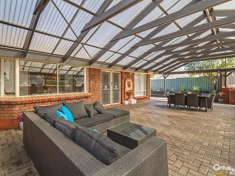 15 Blight Crescent, Hillbank SA 5112