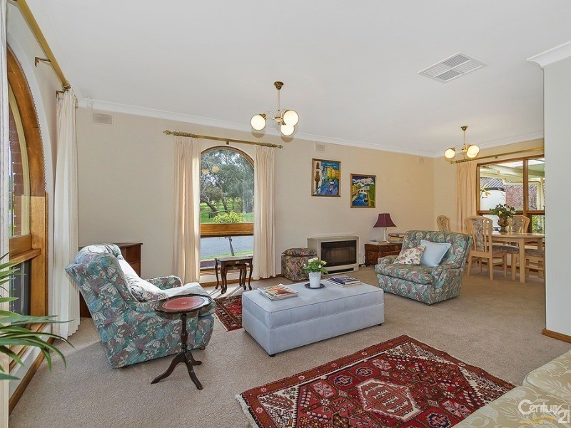 15 Portmarnock Street, Fairview Park SA 5126