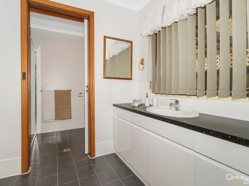 2 Egret Court, Wynn Vale SA 5127