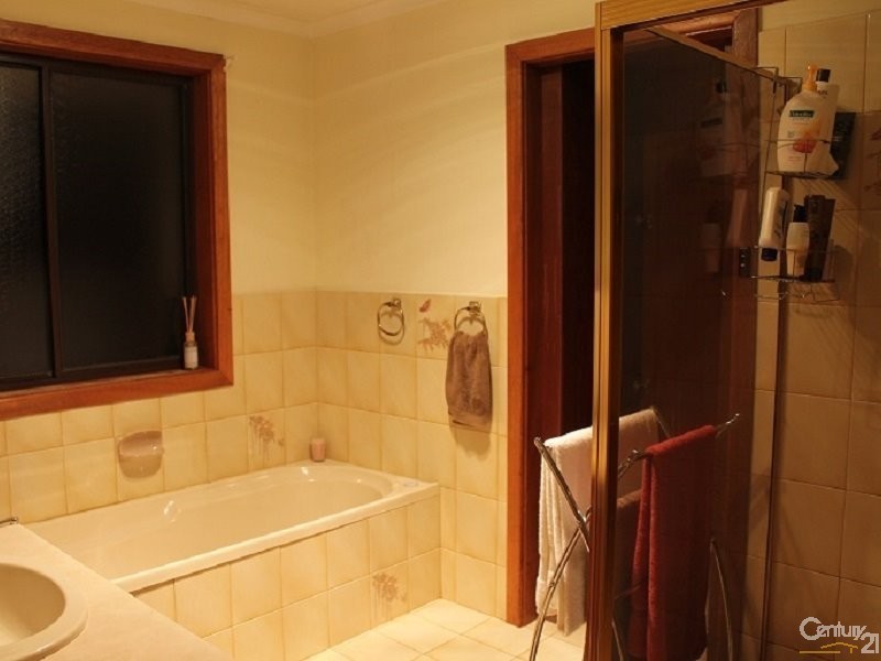 43 Currawong Crescent, Modbury Heights SA 5092