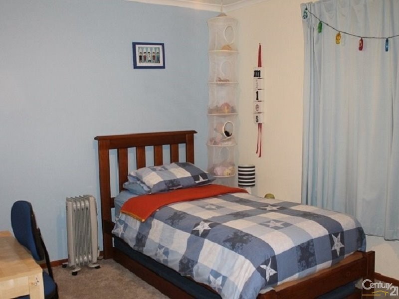 43 Currawong Crescent, Modbury Heights SA 5092