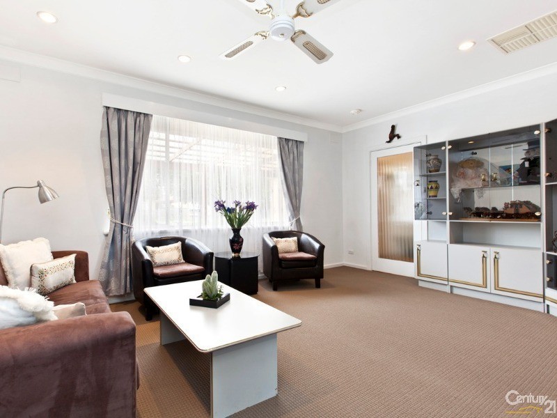 16 Graham Avenue, Holden Hill SA 5088