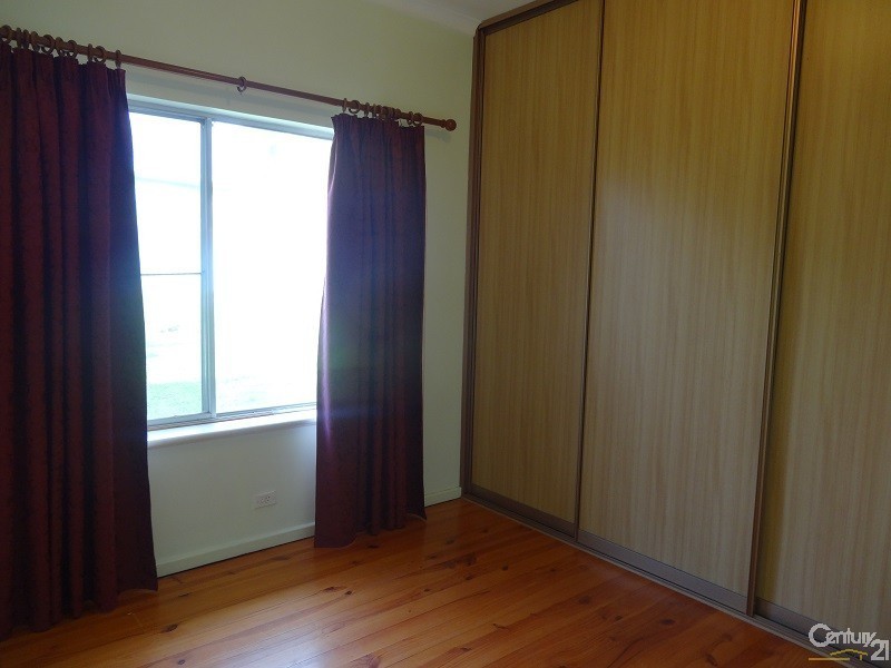 15 Sunnyview Crescent, Ridgehaven SA 5097