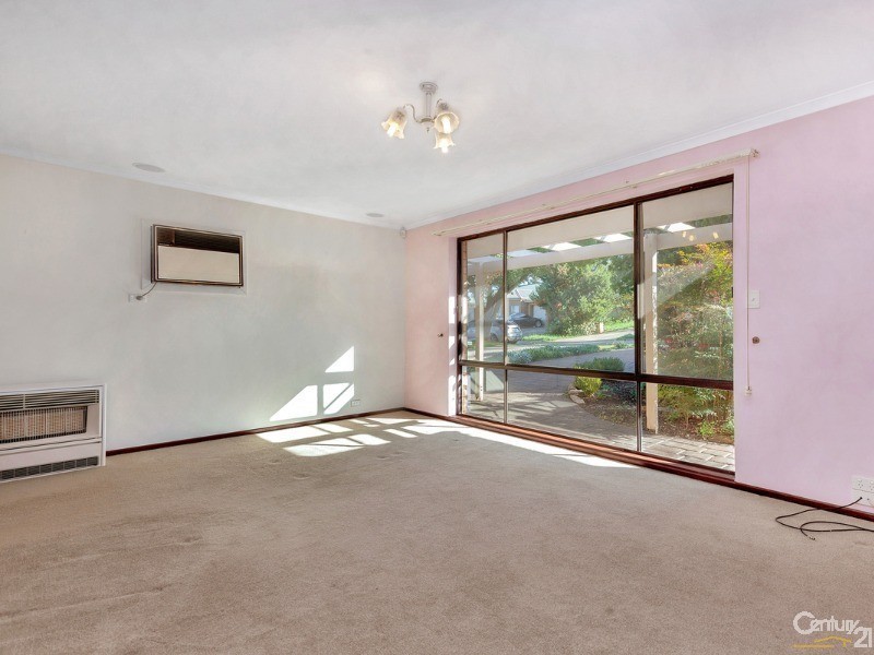 5 Minton Avenue, Modbury Heights SA 5092