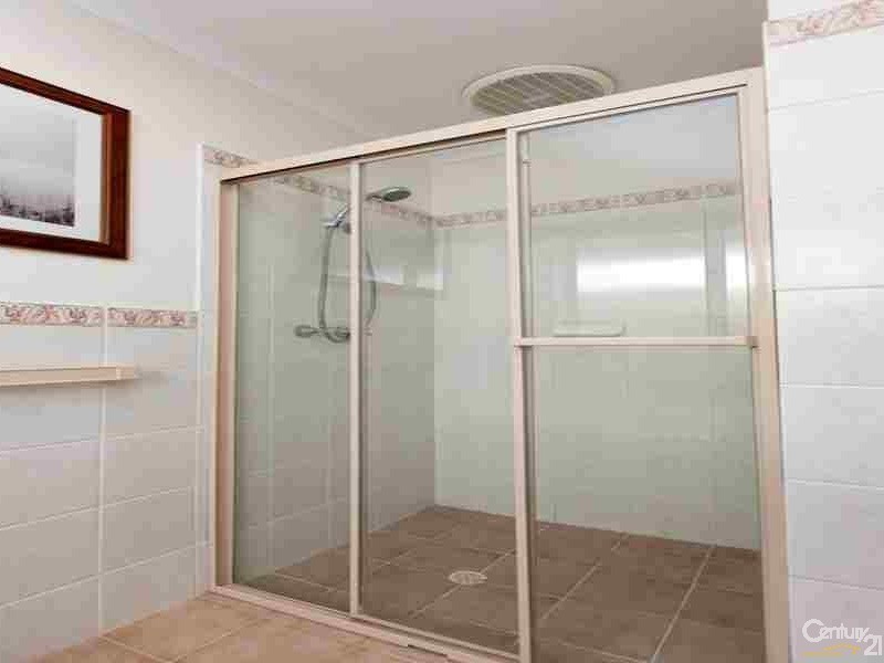 5 Farmhouse Avenue, Walkley Heights SA 5098