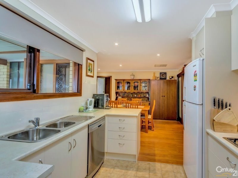 22 Ariadne Crescent, Modbury Heights SA 5092