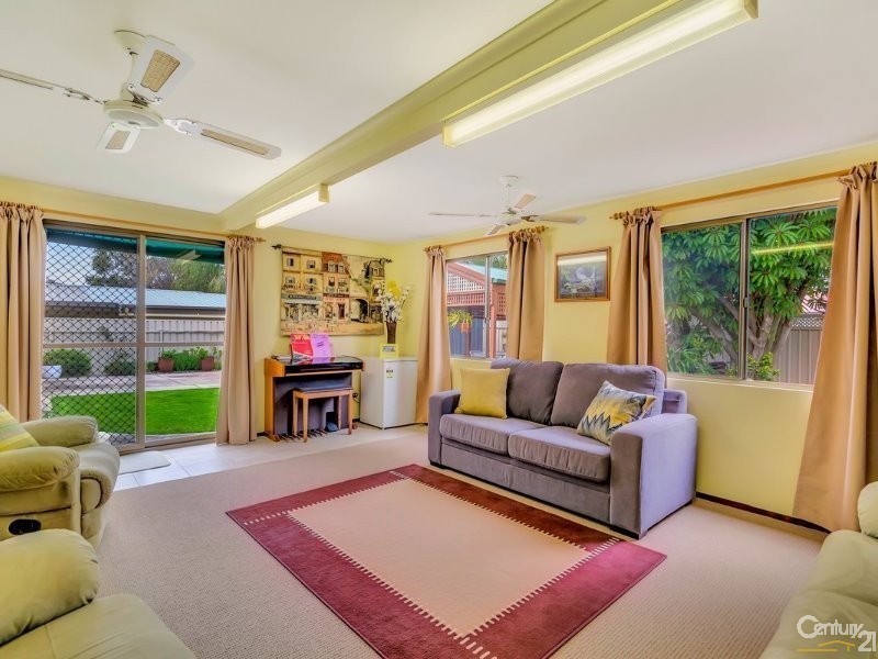 22 Ariadne Crescent, Modbury Heights SA 5092