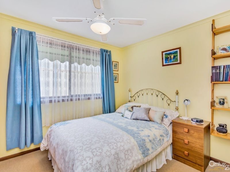 22 Ariadne Crescent, Modbury Heights SA 5092