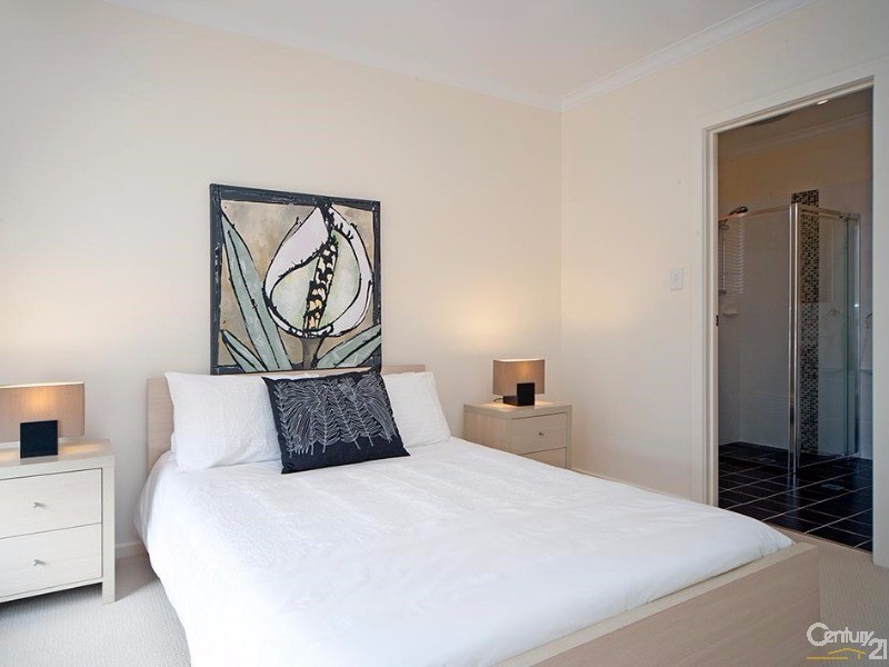 2a Moresby Ave, Broadview SA 5083