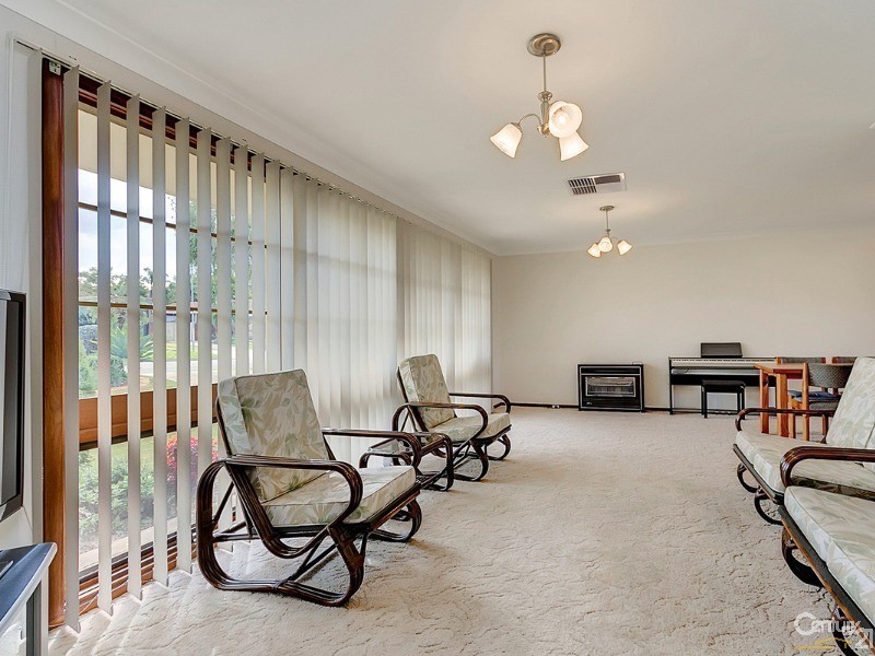 11 Olympus Avenue, Modbury Heights SA 5092