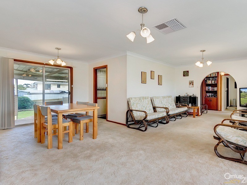 11 Olympus Avenue, Modbury Heights SA 5092