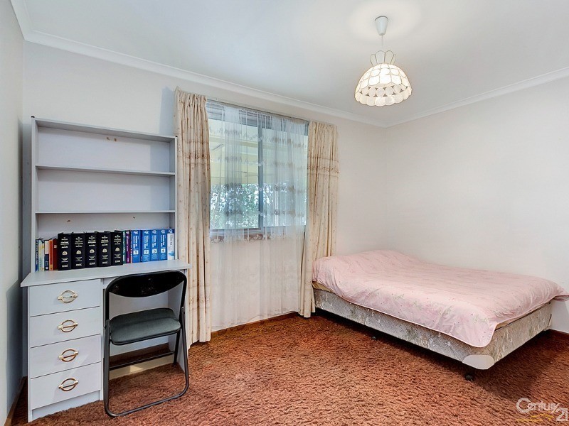 11 Olympus Avenue, Modbury Heights SA 5092