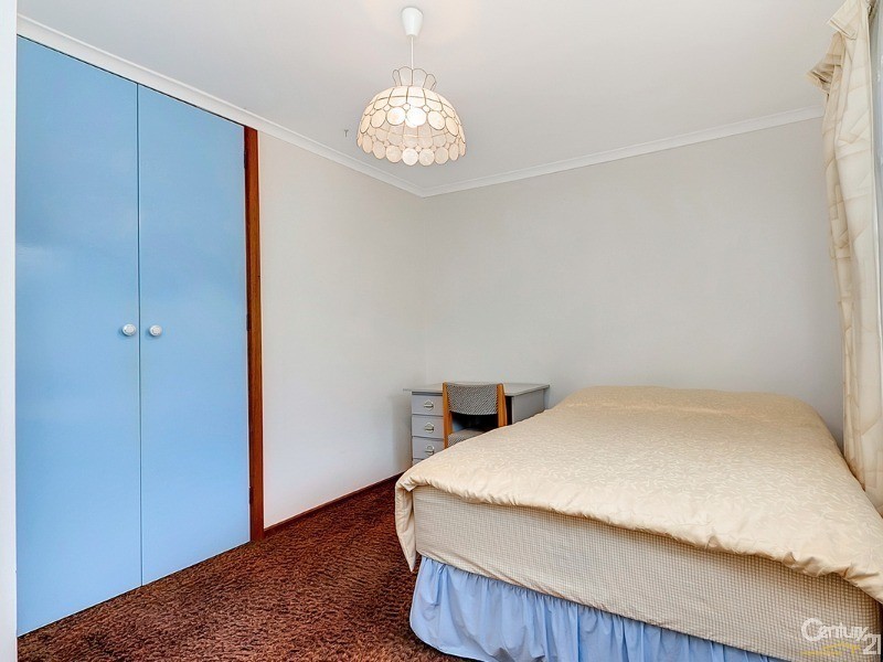 11 Olympus Avenue, Modbury Heights SA 5092