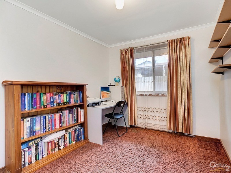 11 Olympus Avenue, Modbury Heights SA 5092