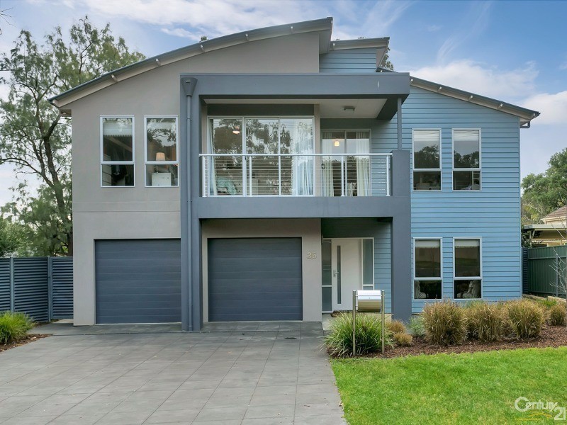35 Greenwood Drive, St Agnes SA 5097