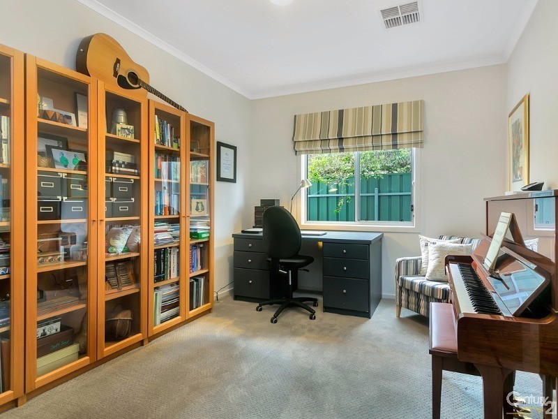 35 Greenwood Drive, St Agnes SA 5097