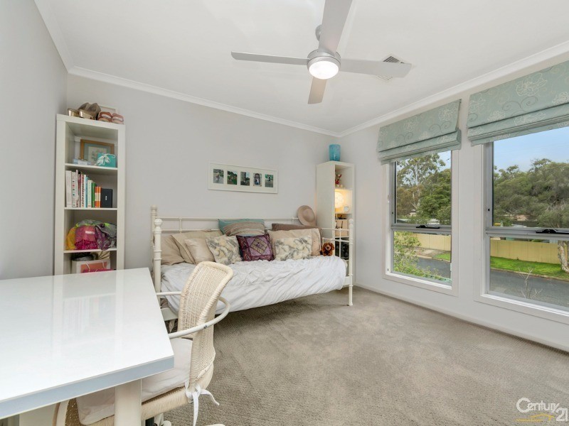 35 Greenwood Drive, St Agnes SA 5097