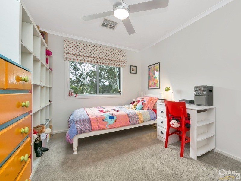 35 Greenwood Drive, St Agnes SA 5097