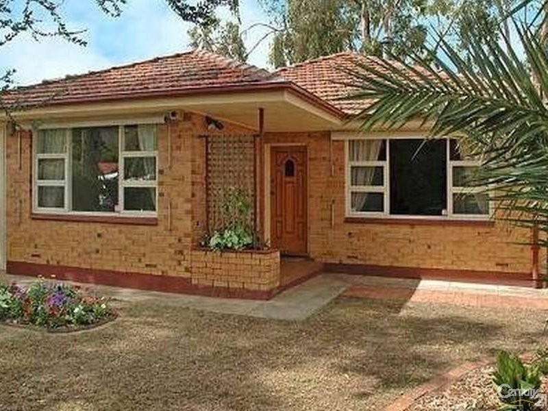 27 Lancster Avenue, Valley View SA 5093