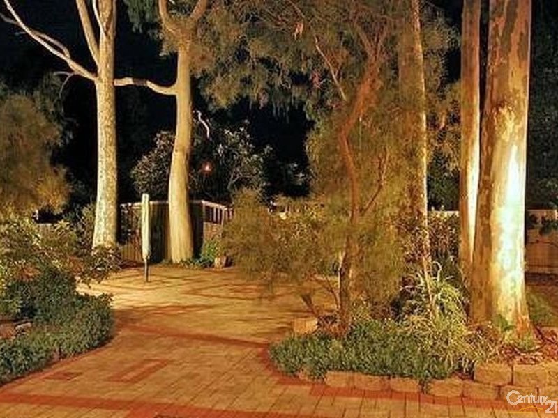 27 Lancster Avenue, Valley View SA 5093