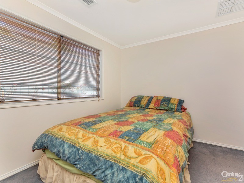 40 Harvey Ave, Walkley Heights SA 5098