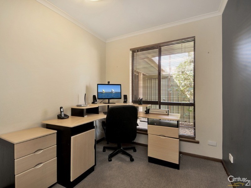 16 Stillwell Court, Greenwith SA 5125