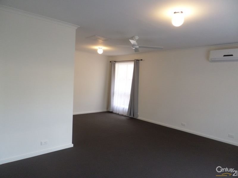 16 Wongabeena Drive, Surrey Downs SA 5126