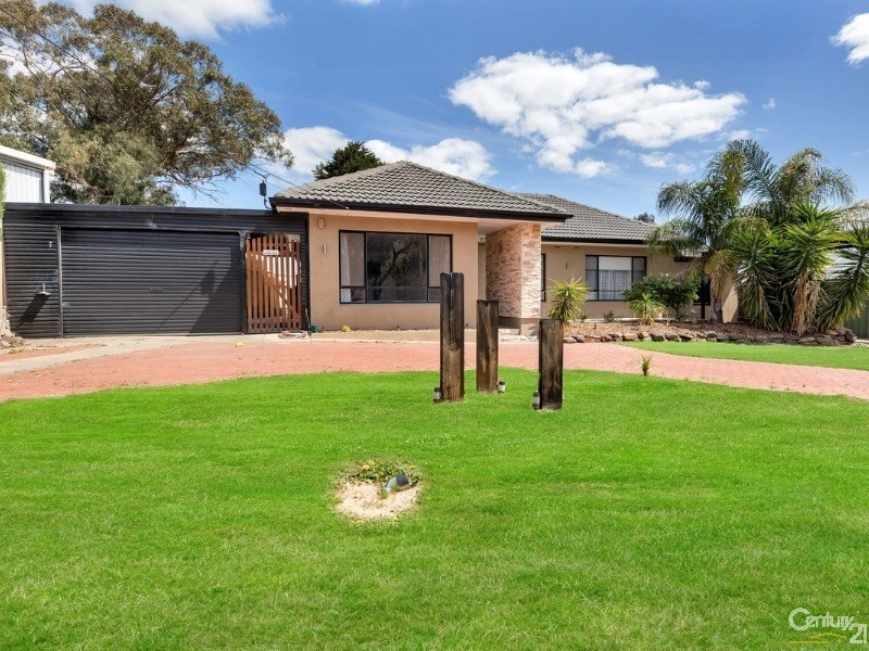 4 Yarramie Ave, Banksia Park SA 5091
