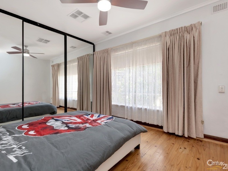 4 Yarramie Ave, Banksia Park SA 5091