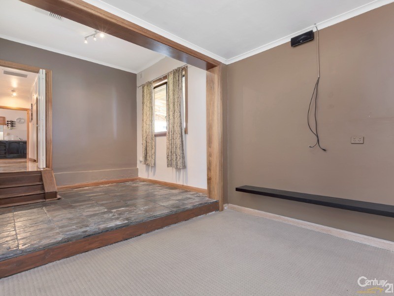 4 Yarramie Ave, Banksia Park SA 5091