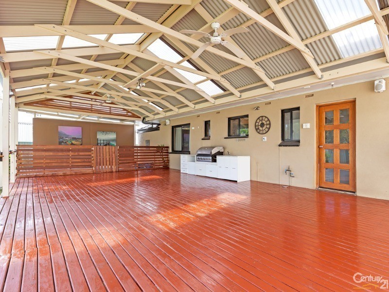 4 Yarramie Ave, Banksia Park SA 5091