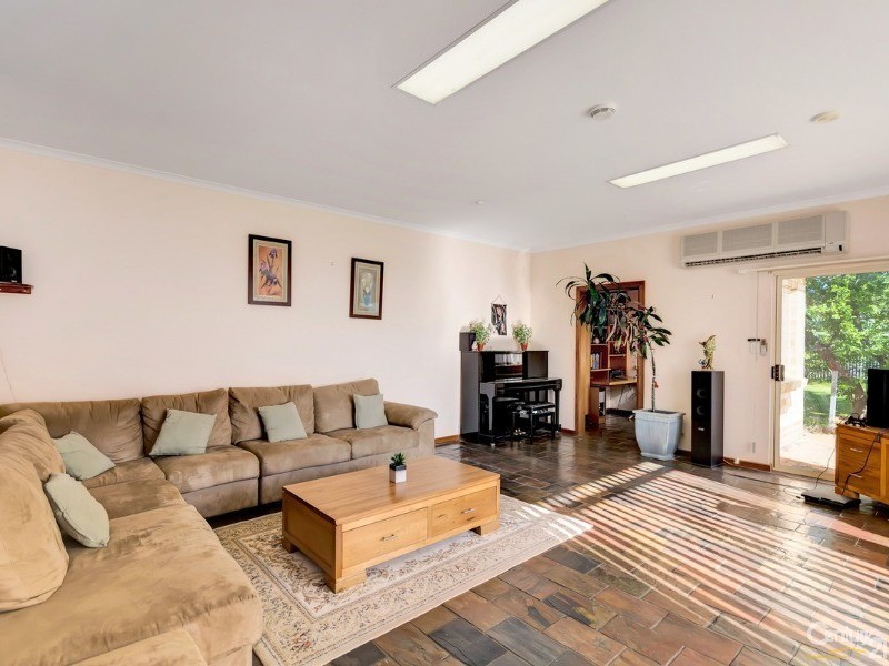 22 The Driveway, Holden Hill SA 5088